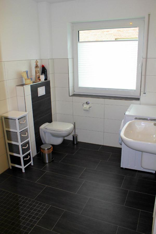 Ferienwohnung Backbord Horumersiel Exterior foto